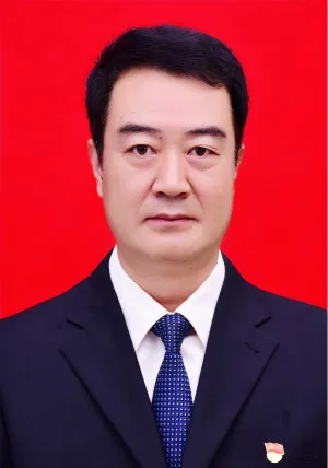 马致富画家价格_致富经马_马致富青绿山水画