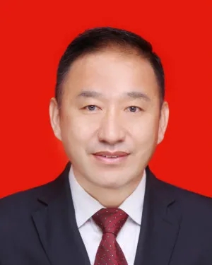 致富经马_马致富画家价格_马致富青绿山水画