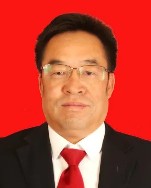马致富青绿山水画_马致富画家价格_致富经马
