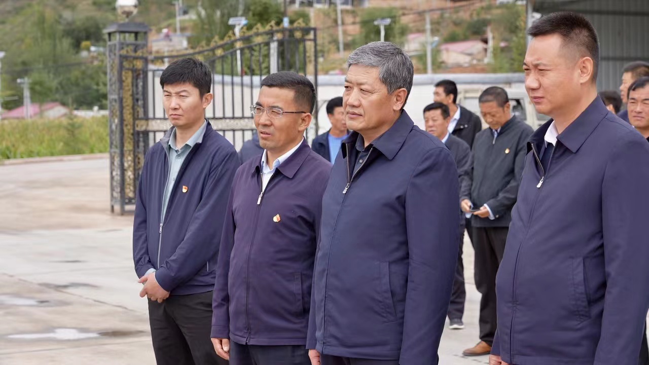 全市基层党组织建设工作推进会召开